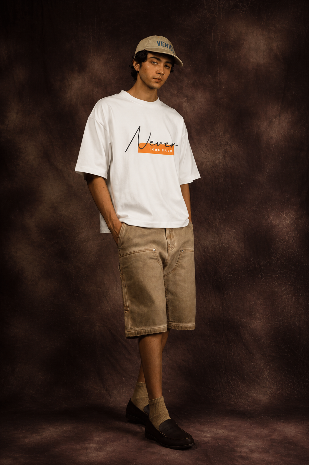 Never Look Back Oversized Printed T-Shirt – 240 GSM Premium Streetwear by Dhaaga Beats