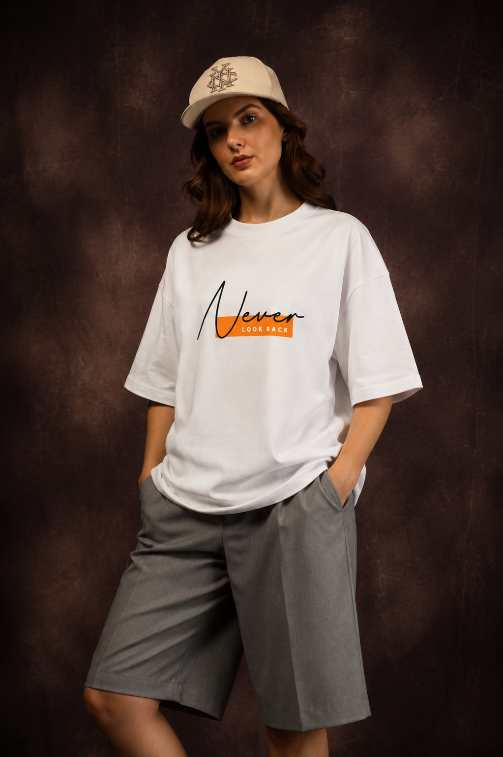 Never Look Back Oversized Printed T-Shirt – 240 GSM Premium Streetwear by Dhaaga Beats