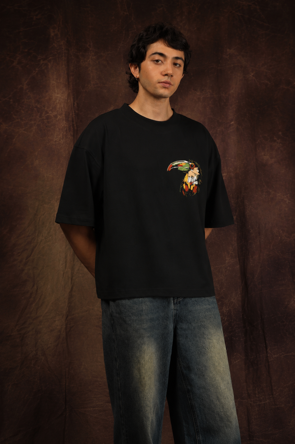 Abstract Toucan Bird Oversized Printed T-Shirt – 240 GSM Premium Streetwear by Dhaaga Beats